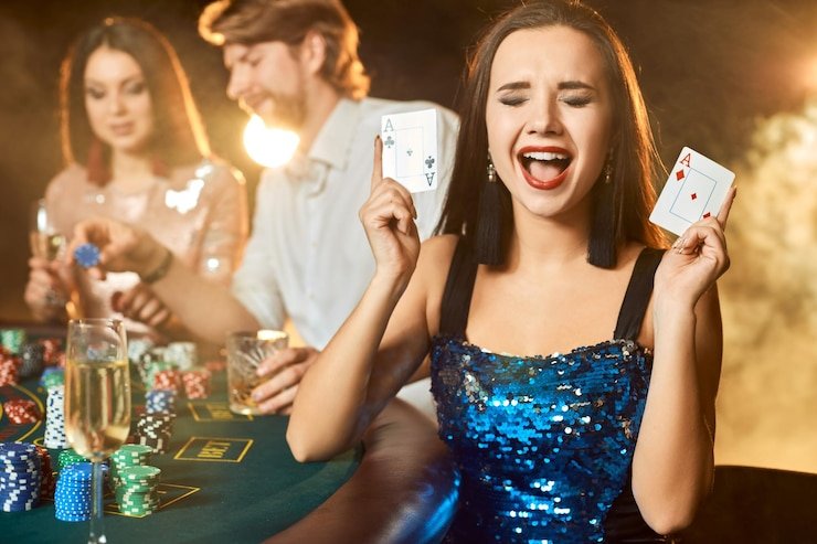 Dealer live casino melayani pemain secara real-time dengan suasana interaktif